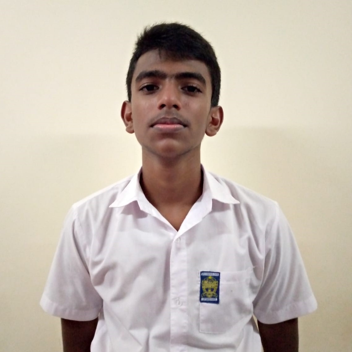 එච්.එම්.සනුජ් සෙනර