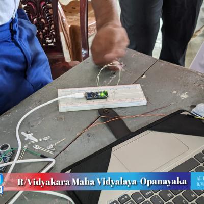 375169544 207368779001157 1962413487811369332 N